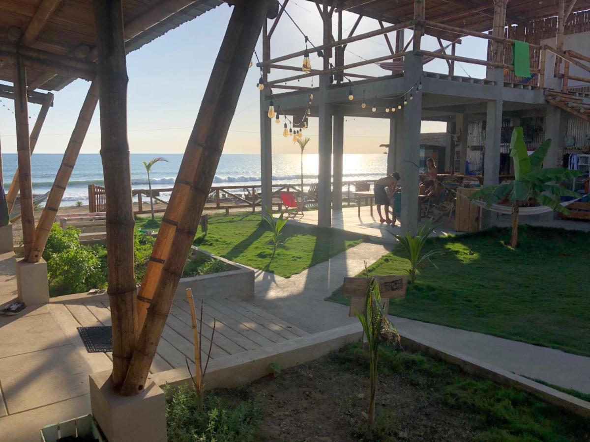 Free Spirit Ecuador, Puerto Engabao酒店 外观 照片